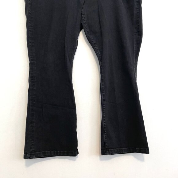 TORRID Plus Size Slim Boot Jean Vintage Stretch Black Mid Rise Bootcut Jeans 18 - Picture 6 of 16